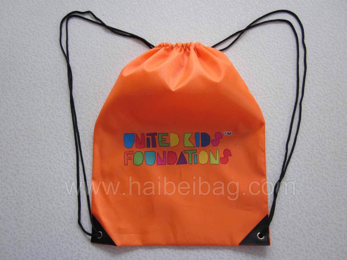 http://haibeibag.com/pbpic/Gym Bags/15095-2.jpg